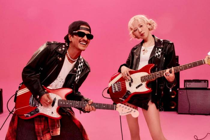 Rosé BLACKPINK & Bruno Mars Dominasi Chart dengan